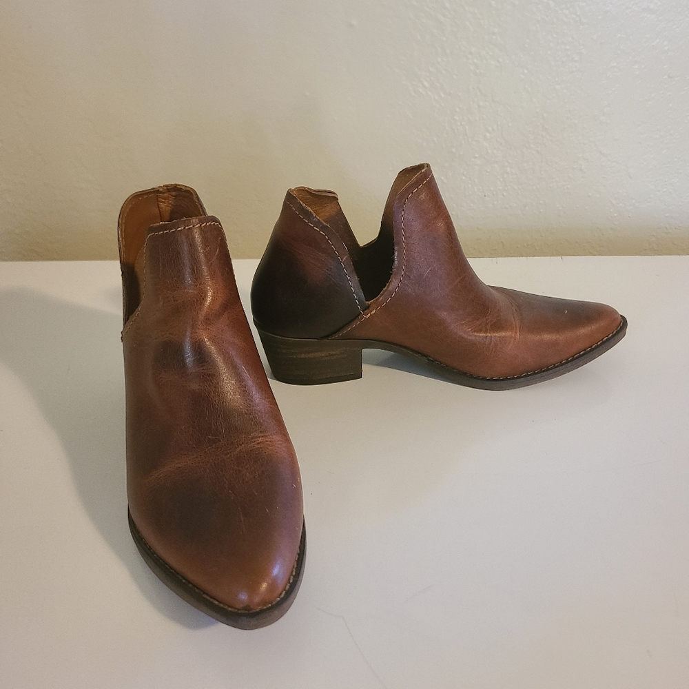 Steve Madden Austin Ankle Bootie Size 5.5M
